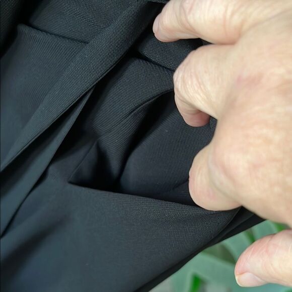 Oscar de la Renta Black and Pink Floral Robe With Belt /Pockets SZ S/M - Picture 10 of 11